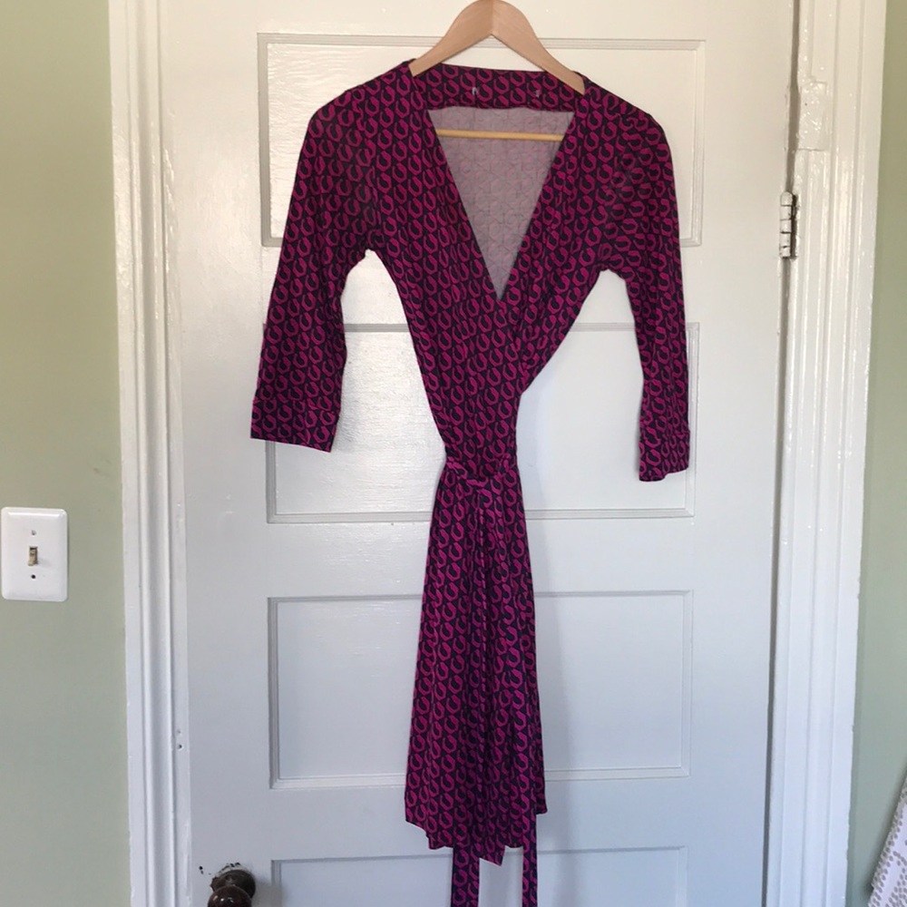 AUTHENTIC DVF Dress. EUC.